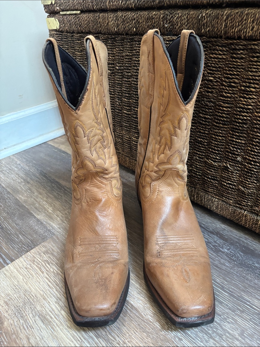 Laredo Men's Light Brown Embroidered Western Cowboy Boots 12